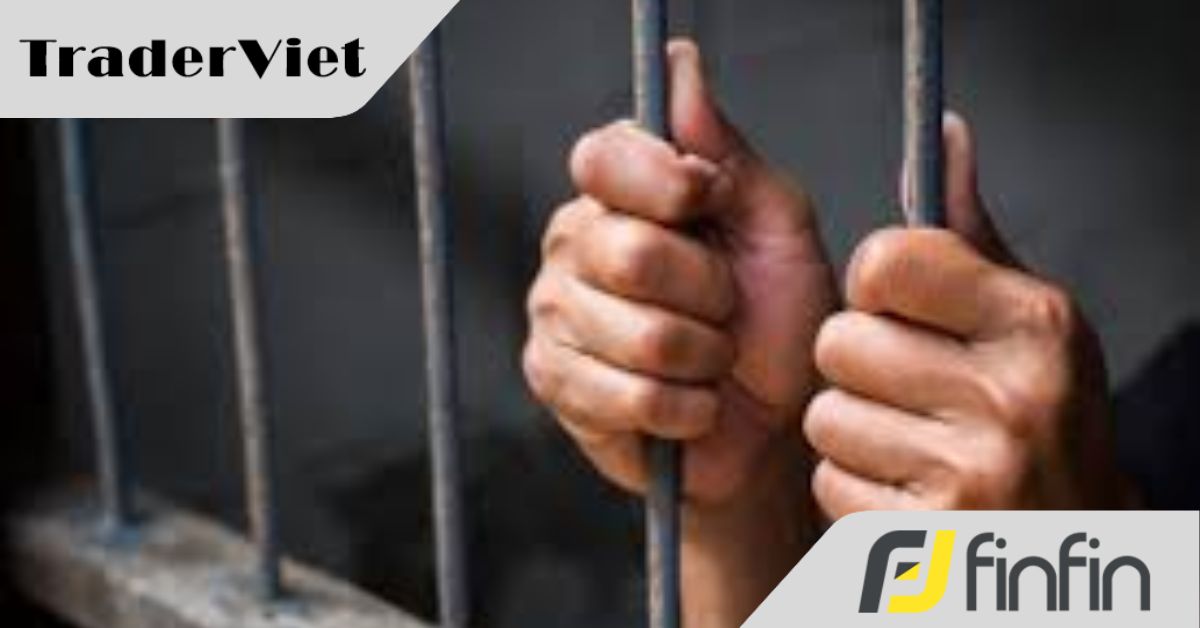 Mẹ 'đại gia kim cương' bị bắt