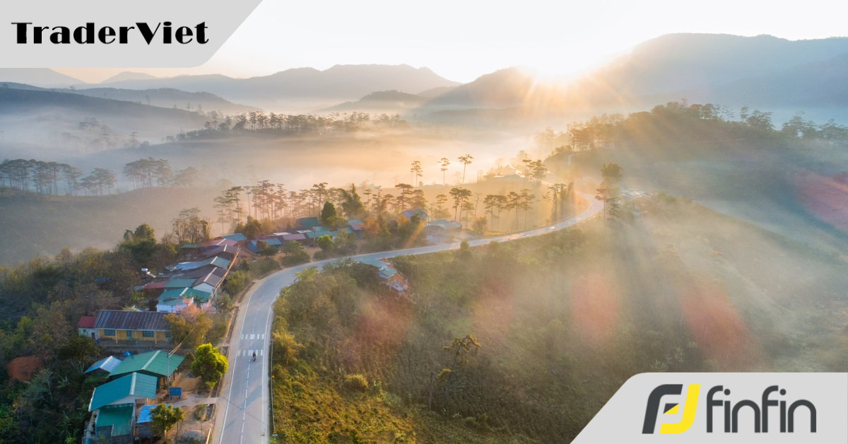 Vỡ òa hạnh phúc sau tháng ngày lưu lạc vì "việc nhẹ lương cao"