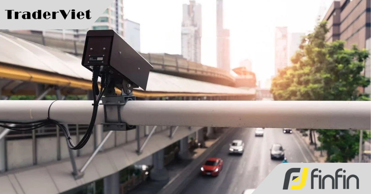 Mất hàng trăm triệu đồng vì tin nhắn phạt nguội lừa đảo