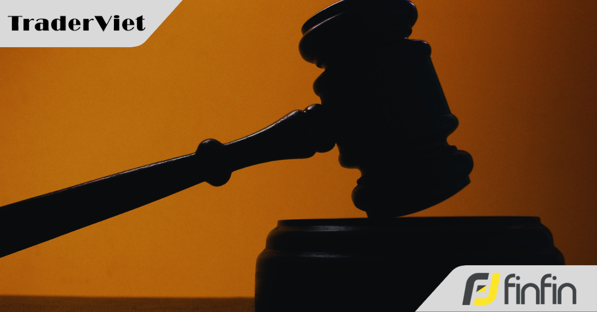 Tỷ phú thân thiết kiện công ty tiền điện tử của gia đình ông Trump