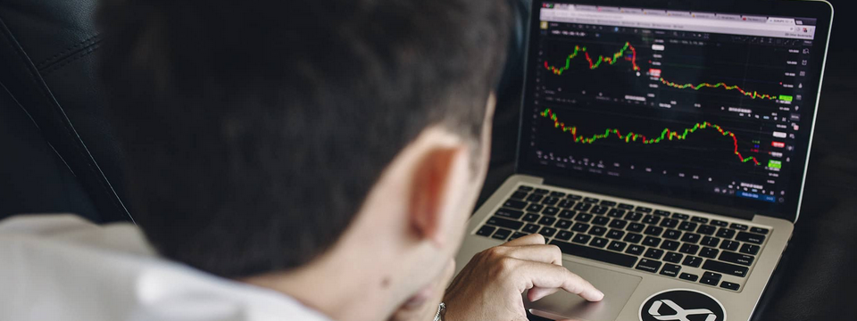 Chia sẻ tuyệt chiêu dùng volume trong phân tích price action theo Lance Beggs