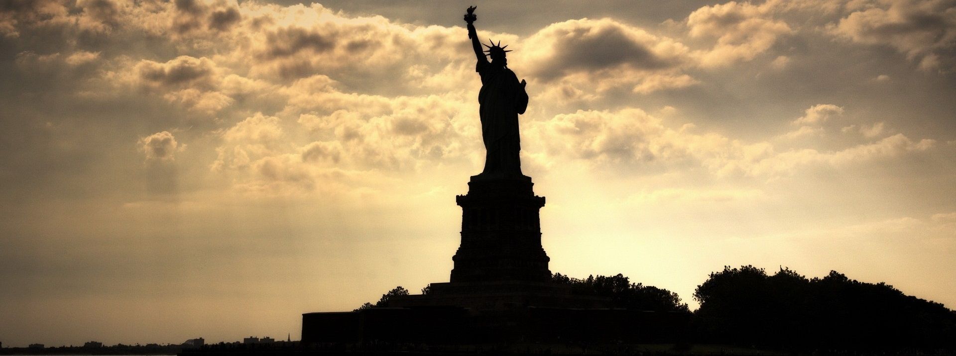 Chuyên gia nói gì về đồng USD trong năm 2018?