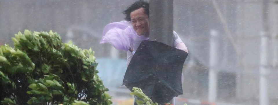 Thị trường Cryptocurrency đỏ lửa mấy ngày qua là do đâu?