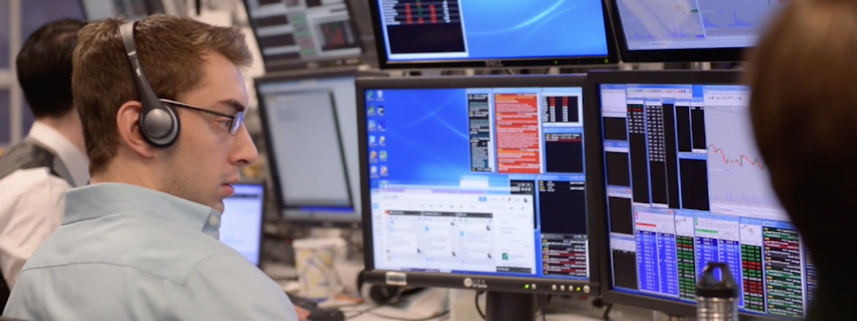 Alex, một Day Trader trẻ tuổi x14 lần tài khoản bằng chỉ báo VWAP như thế nào?