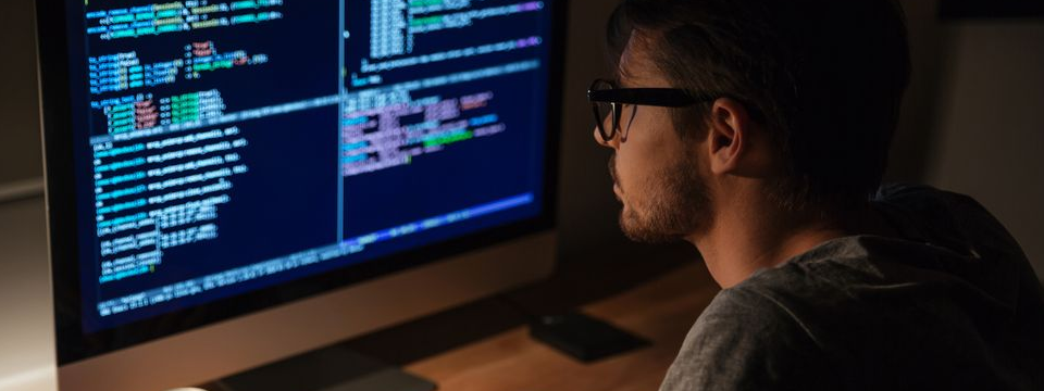 Nếu bạn muốn tạo một EA để tự động hóa hệ thống giao dịch, đây là bài viết bạn cần đọc trước tiên