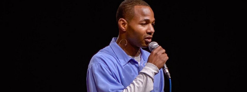 Vì sao anh chàng tù nhân Mỹ mù chữ ở tuổi 20 quyết tâm học chữ và nghiên cứu về chứng khoán?