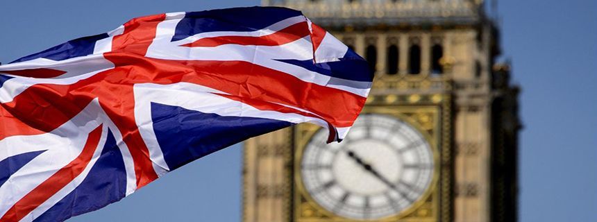 Hai tập đoàn lớn sáp nhập, sàn môi giới điện tử cho khách hàng cá nhân lớn thứ hai của Anh ra đời