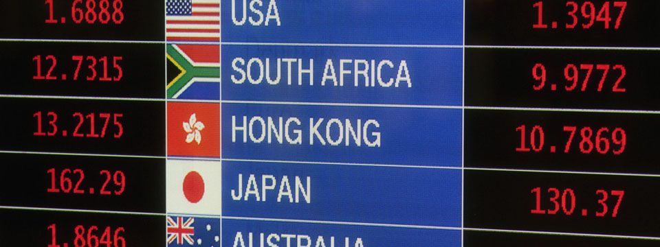 Các yếu tố chính gây ảnh hưởng đến tỷ giá hối đoái