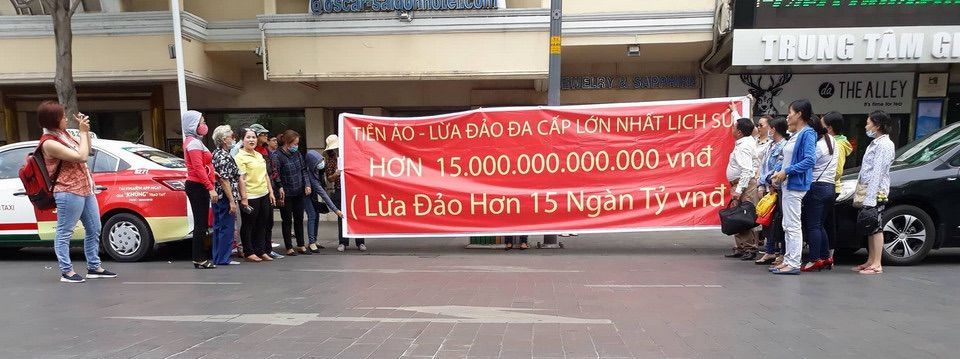 Bộ Tài Chính đề xuất tạm dừng nhập máy đào Bitcoin - Bộ Công An chính thức điều tra Ifan