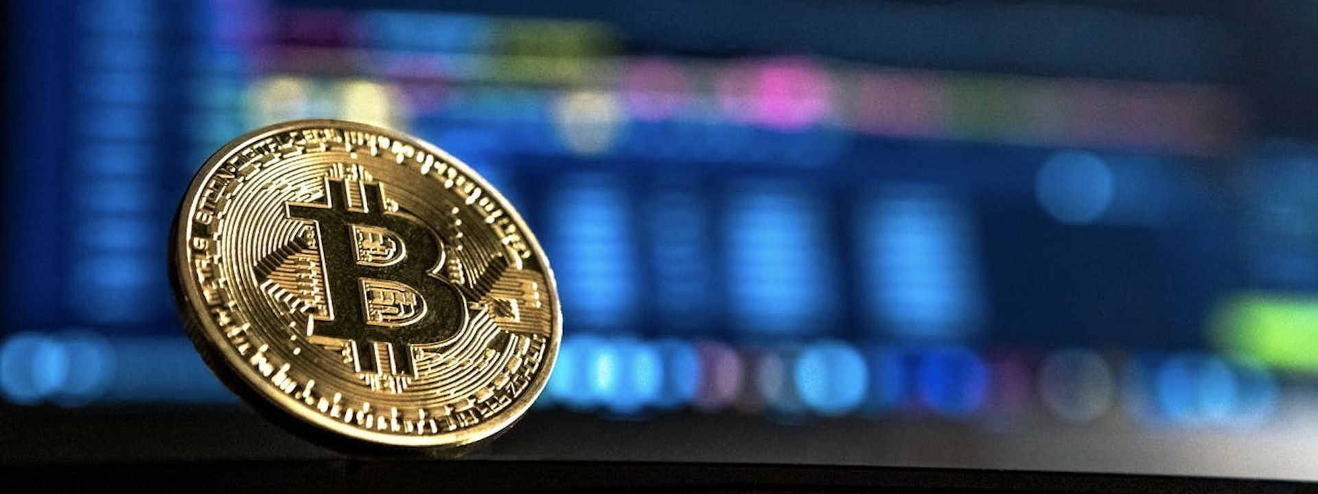 Bitcoin và Altcoin đã gần quay về giá trị cách đây 1 năm. Có hợp lý khi tham gia thị trường lúc này?