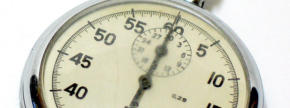 Series - Tính toán thời điểm bán khống