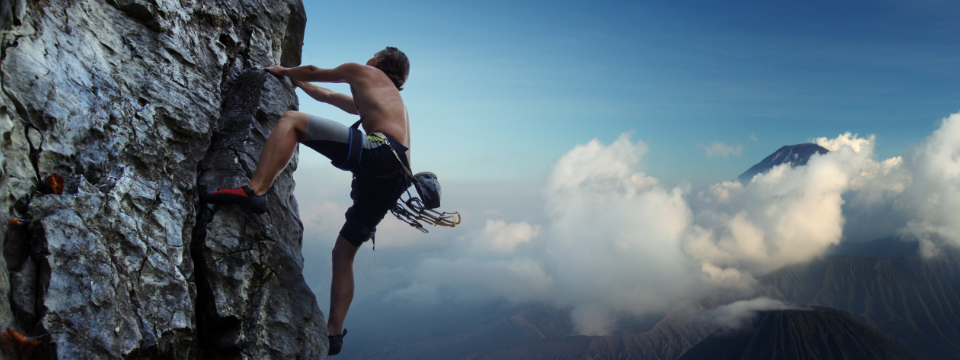 Chiến lược theo xu hướng đơn giản với đường trung bình và Parabolic SAR