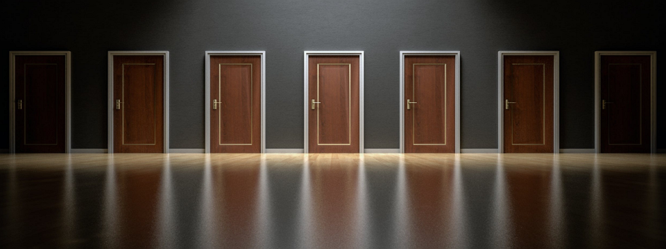 Nên chọn Bollinger bands hay Keltner Channel?