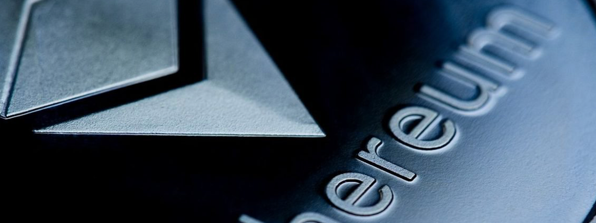 Hiện tại có nên mua ETH để HOLD?