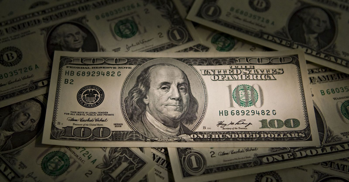 Những đồng tiền nào được cố định với đô la Mỹ? USD ơi, xin cho em mượn bờ vai chút thôi!!