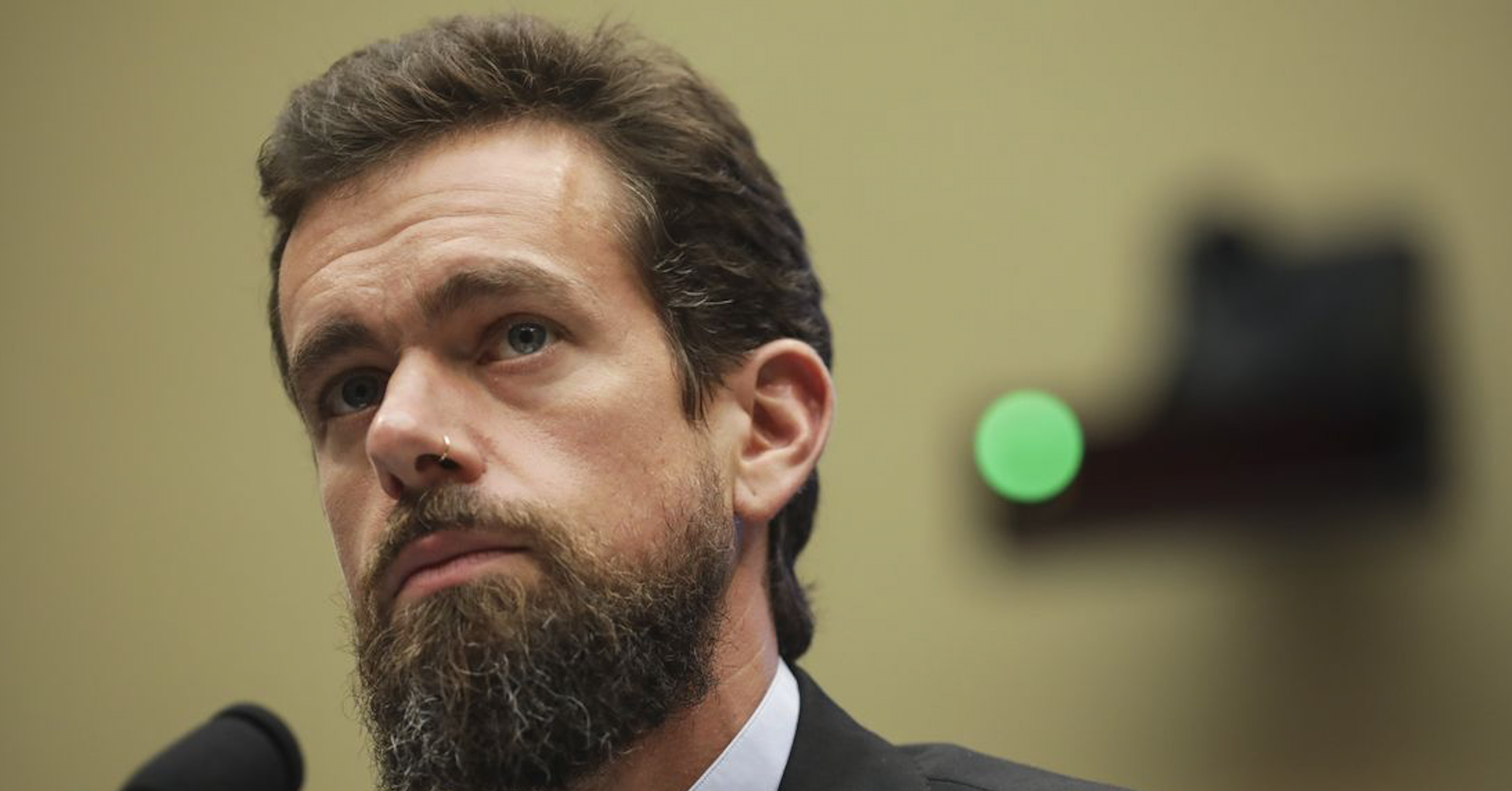 Tại sao CEO Twitter mỗi tuần đầu tư 10.000 USD vào Bitcoin?