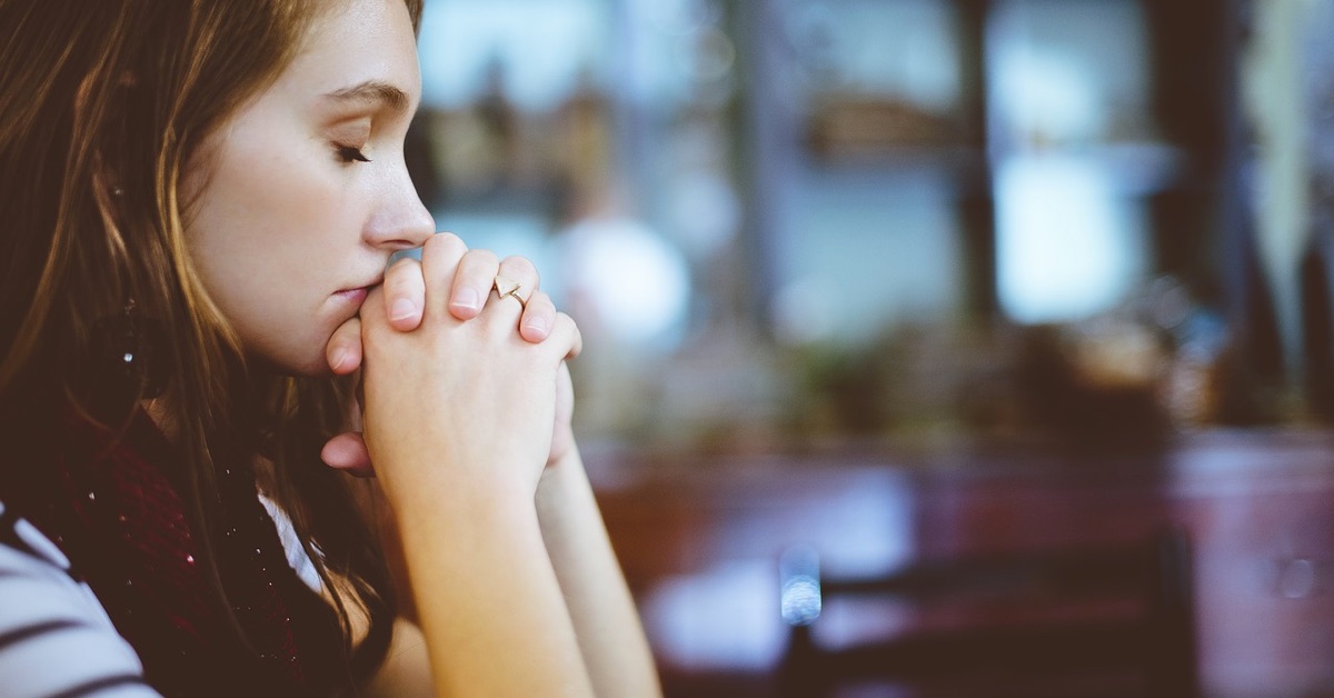 Nhờ tư vấn cho bạn Trader Việt đang gặp khó khăn về tài chính vì trade thua lỗ và vướng nợ nần