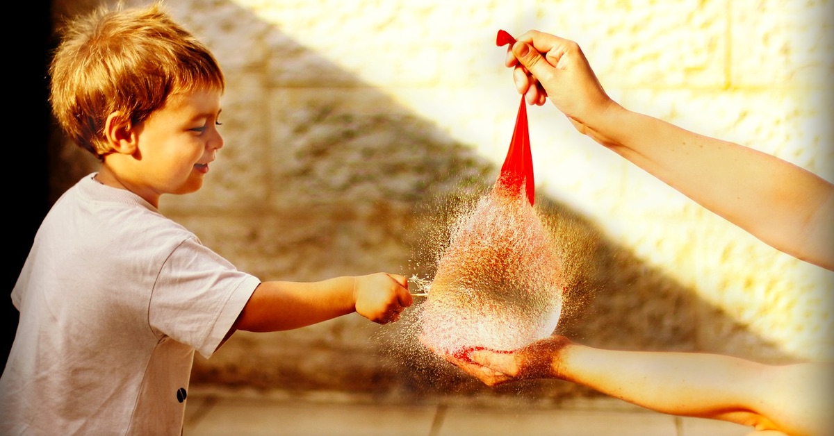 Vì sao Vàng bật tăng mạnh mẽ sau FOMC như vậy? Mục tiêu sắp tới có thể là ở đâu?