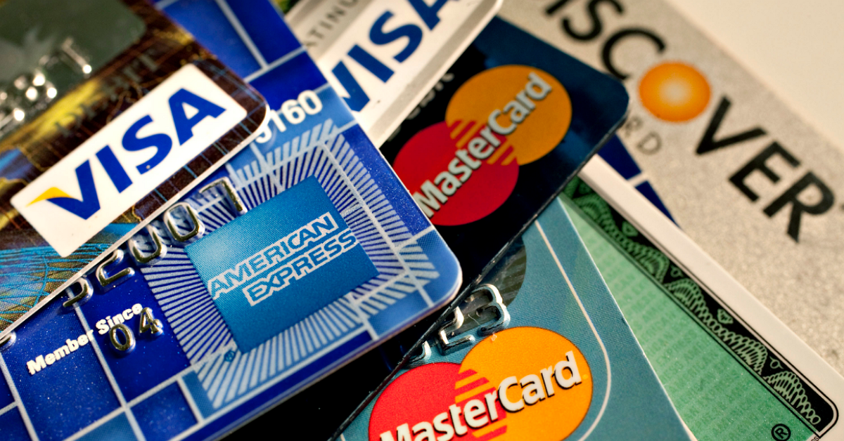 Nợ tiêu dùng Mỹ đã xuyên thủng ngưỡng năm 2008 – liệu đã bắt đầu nên lo sợ?