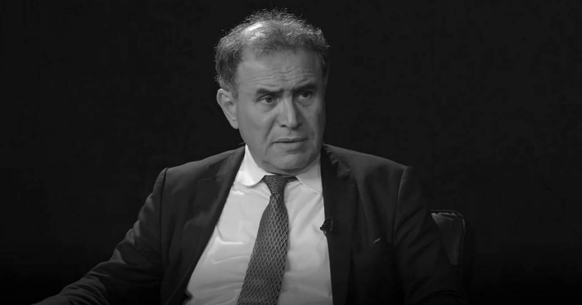 "Ngài bi quan" Nouriel Roubini dự đoán kinh tế toàn cầu sắp phải đối mặt với "thời khắc đáng sợ"