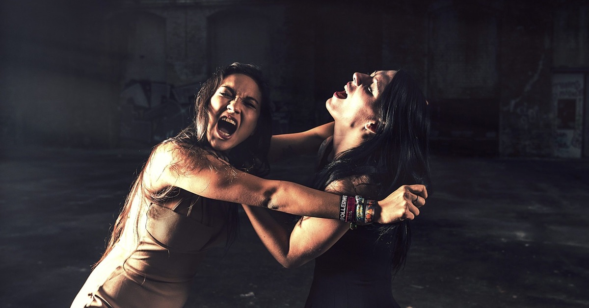 Khi nữ Trader Việt bóc phốt nữ Trader Việt. Đắng !!!