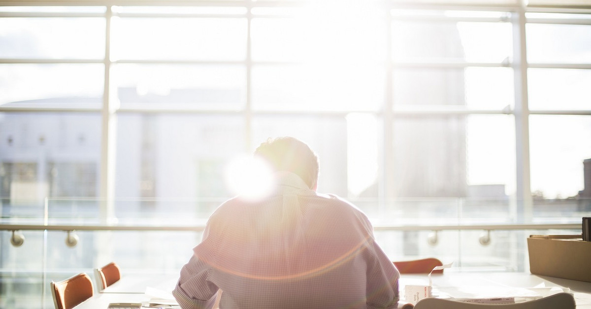 (Vui vẻ) Giao dịch Forex với BO là giải pháp giải quyết tệ nạn xã hội, hạ nhiệt bất động sản