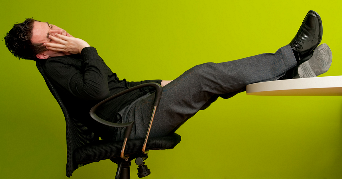 “Đại dịch lười biếng" của nhà đầu tư: Tại sao họ chỉ thích nghe theo lời khuyên của người khác