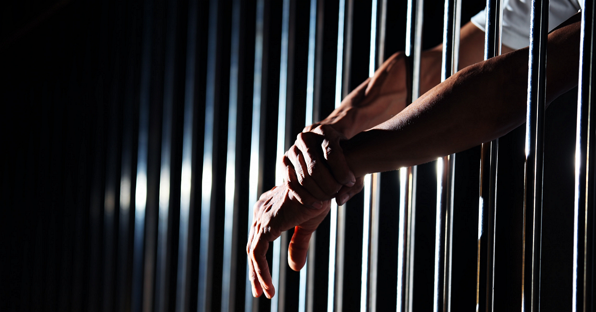 Lật mặt cựu nhân viên ngân hàng lừa đảo 5 tỉ để cá độ tỉ giá USD