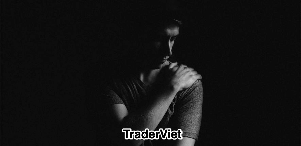 (Nhờ tư vấn) Bạn trẻ Trader Việt thua lỗ hết tiền đầu tư forex của bạn gái và chú ruột bạn gái