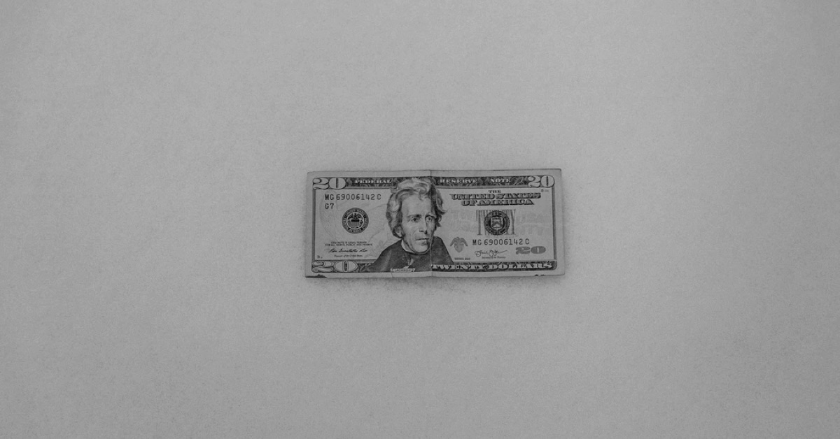 Phân tích cơ bản Forex ngày 16/04 - Vì sao USD vẫn tăng dù dữ liệu kinh tế xấu?