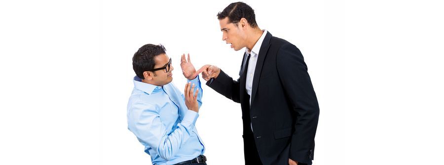 OneCoin bị cảnh sát thu hồi 5 triệu USD, chuyển sang đe dọa nhà báo