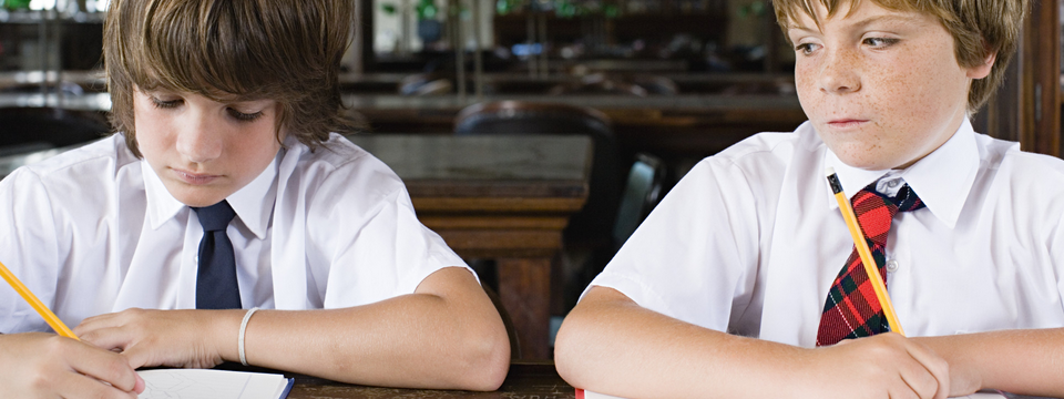 Tại sao trader không nên sử dụng signal hay copy trade để kiếm tiền?