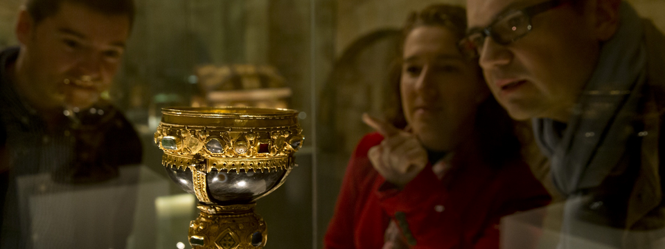 Đi tìm chén thánh thật sự của thị trường