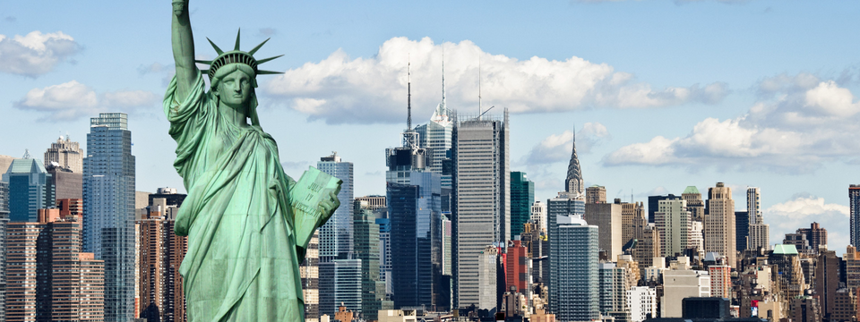 Chart bạn đang dùng có theo khung giờ New York không?