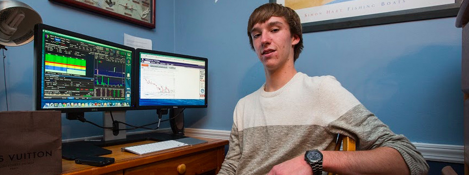 Một học sinh phổ thông kiếm được 300.000$ từ Trading chứng khoán Mỹ