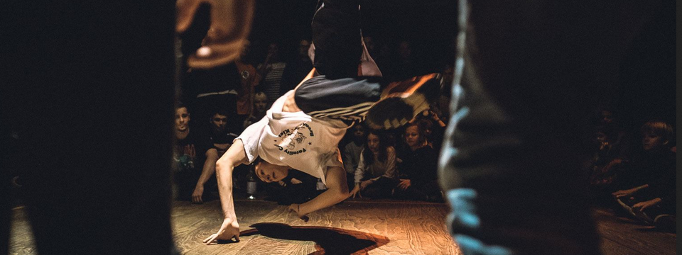 Mô hình 2 chân sóng - góc nhìn sâu hơn về cách giao dịch Price Action của Al Brooks